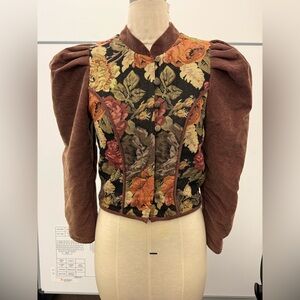 Love the Label top - small